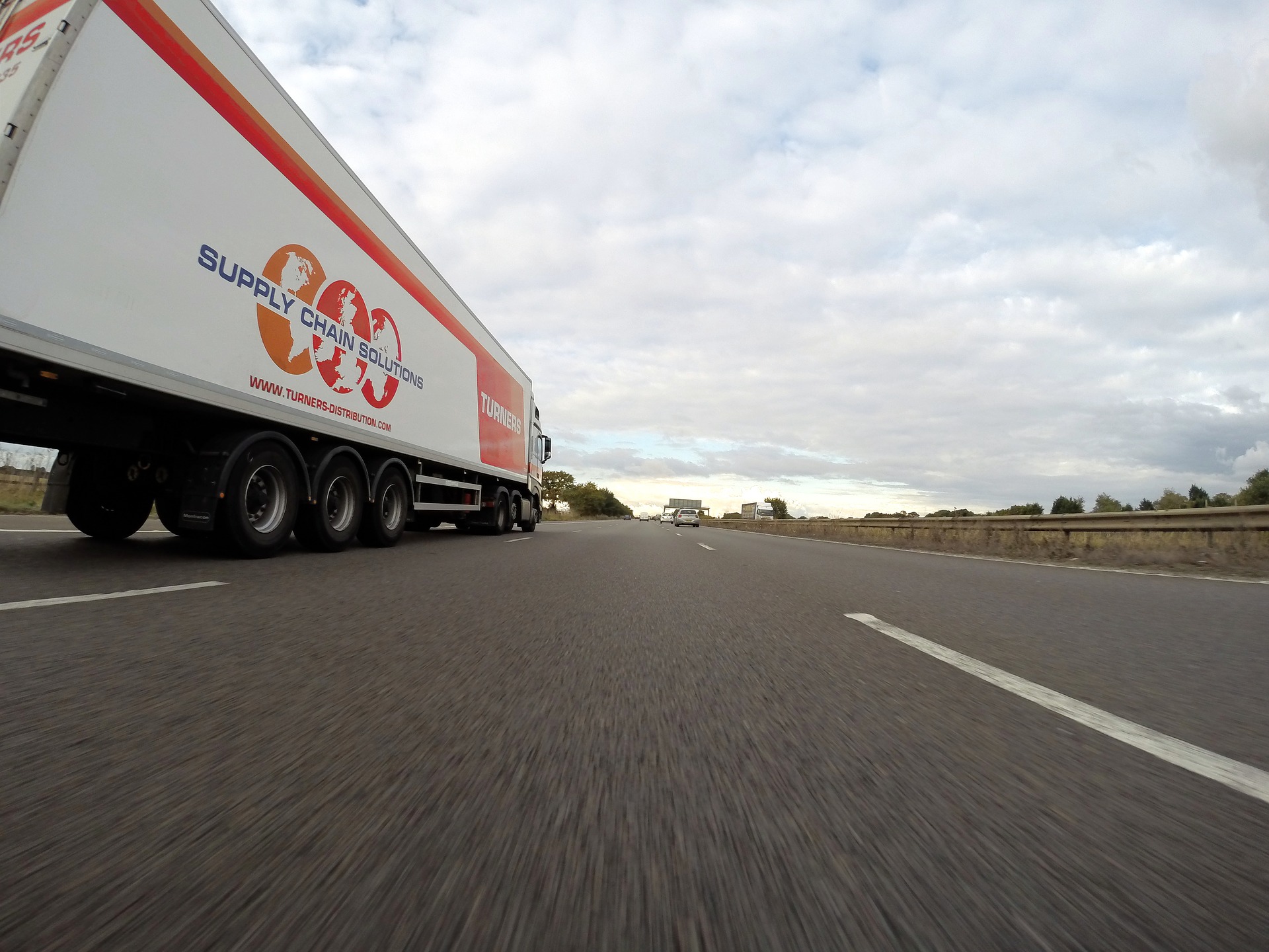 Closed car trailers can protect your hot rod from unexpected highway debris.
